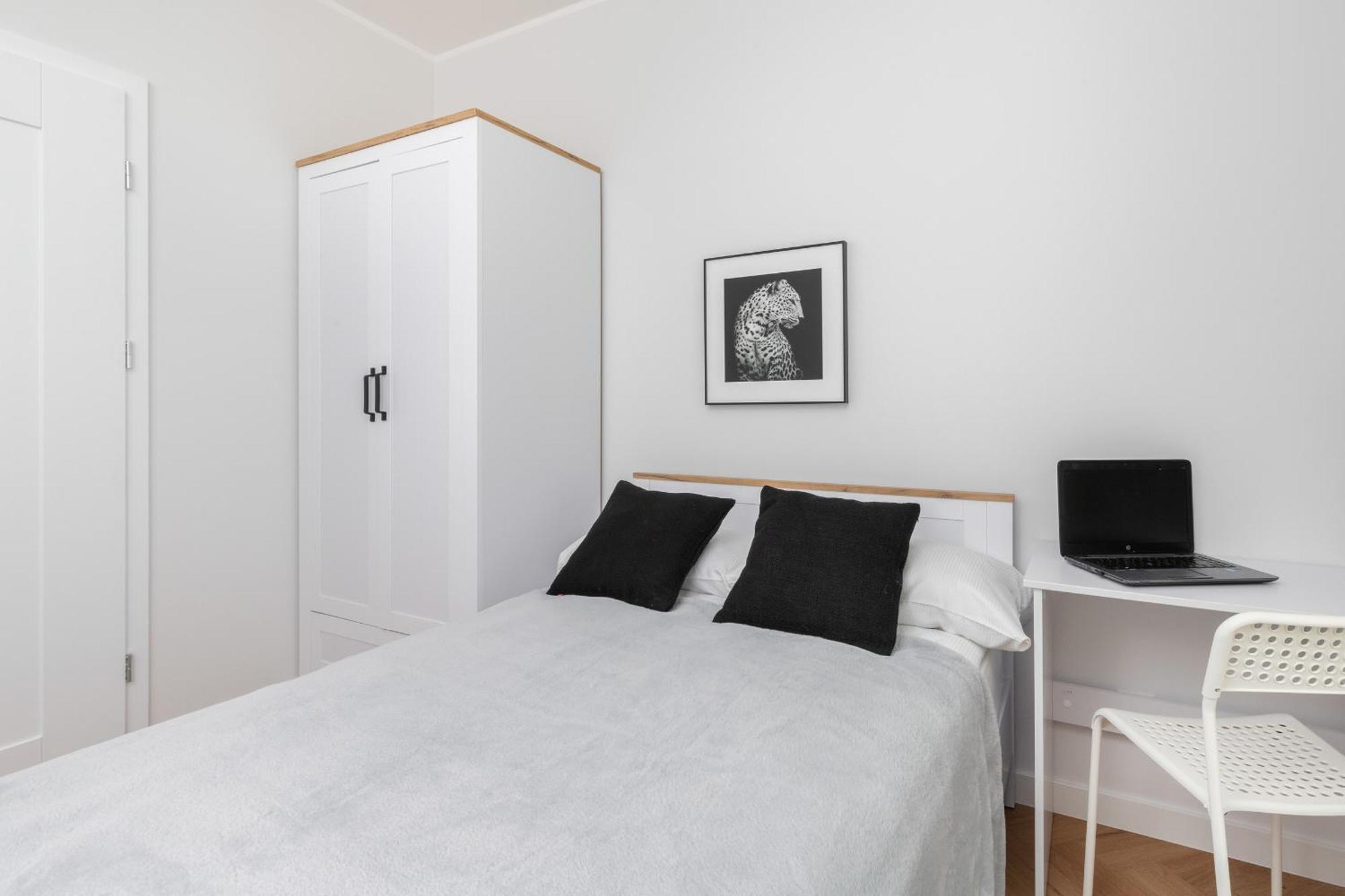 Nowa Letnica Comfortable With Balcony & Parking By Renters Apartamento Gdansk