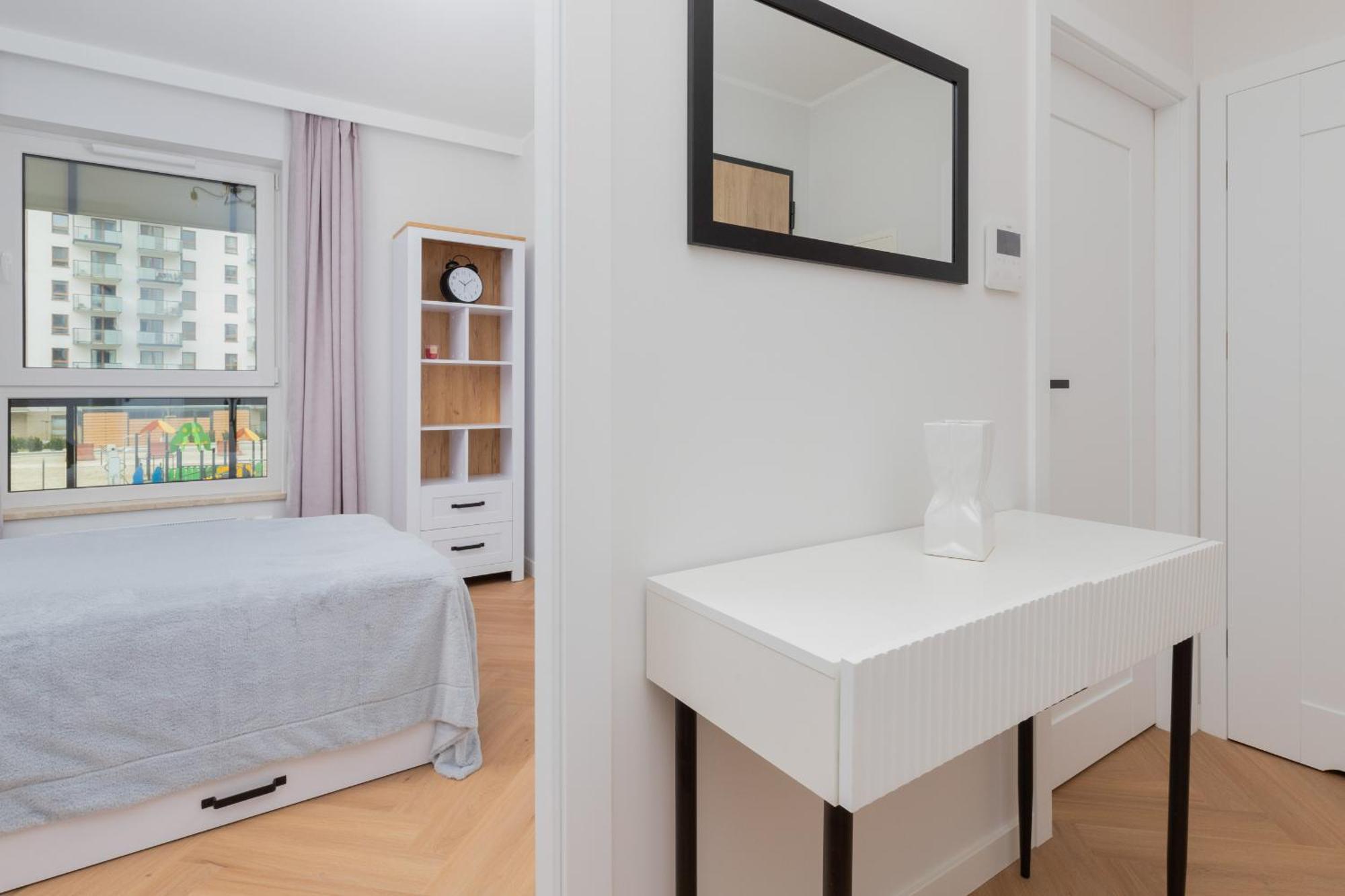 Nowa Letnica Comfortable With Balcony & Parking By Renters Gdansk